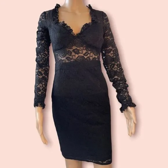 Fashion Nova | Dresses | Fashion Nova Lace Midi Dress Long Sleeve Padded  Bra Back Zipper Size Medium | Poshmark